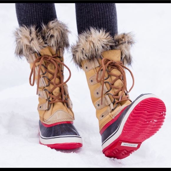 Sorel Shoes - SOREL❄️🐺Joan of Arctic Red Bottom snow boots!